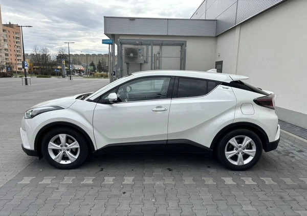 Toyota C-HR cena 84900 przebieg: 89000, rok produkcji 2019 z Kraków małe 781